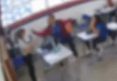 Aluno agride professora com tapa no rosto em escola da Bahia