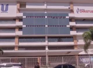 Aluno de 15 anos ataca três pessoas em escola de Fortaleza; aulas são suspensas