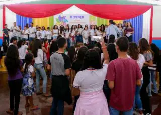 Alunos da Rede Municipal de Ensino realizam II Feira do JEPP em Ibirapuã