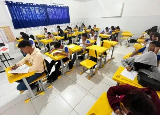Alunos dos Anos Finais fazem avaliação para melhorar a educação em Teixeira de Freitas