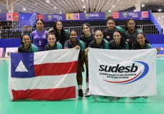 Alunos dos colégios estaduais de Teixeira de Freitas e  Nova Viçosa estreiam no handebol e voleibol dos Jogos da Juventude 2024 em João Pessoa/PB