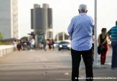 Anvisa aprova medicamento para retardar avanço do Alzheimer