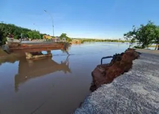 Após chuvas e alagamentos, cidades do extremo sul da Bahia se unem em trabalho de reconstrução