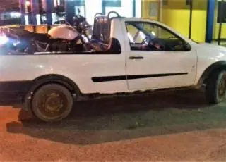 Após flagrar veículo transitando em zigue-zague, PRF prende condutor totalmente embriagado na BR 101 em Eunápolis