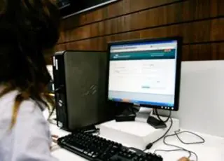 Após instabilidade nos portais, MEC prorroga prazos do ProUni e do Fies