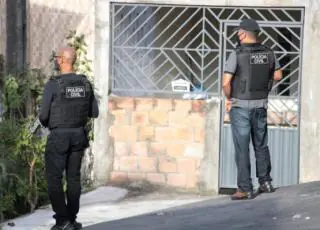 Após morte de companheiro, mulher é presa por tráfico em Eunápolis
