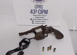 Após roubo de veículo em Itabela, criminoso morre em confronto com a polícia de Itamaraju.