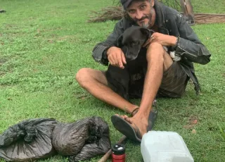 Argentino que trabalhava como flanelinha é morto a tiros em Eunápolis.