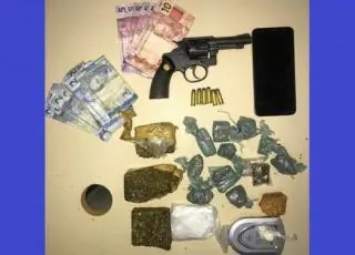 Arma e drogas são apreendidas pela CAEMA durante ação em Alcobaça