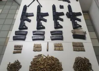 Arsenal pertencente a organização criminosa é apreendida durante ação conjunta entre PM e PF