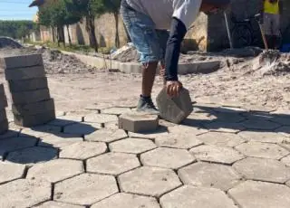 As obras não param – Bairro Aparecida em Posto da Mata ganha calçamento