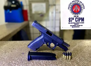 Atirador esportivo é preso com uma pistola 9mm na cintura em Teixeira de Freitas