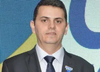 Áudio de irmão de ex-presidente da Câmara de Itanhém vaza e vereadores estão preocupados se assinaturas foram falsificadas