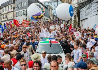 Bahia Celebra 202 anos de independência com cortejo histórico e presença de Lula e Jerônimo
