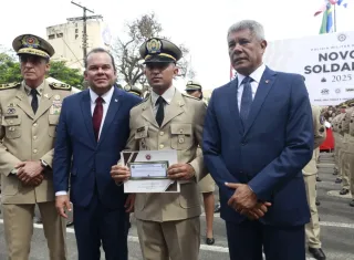  Bahia forma 1.865 novos soldados para reforçar a segurança pública