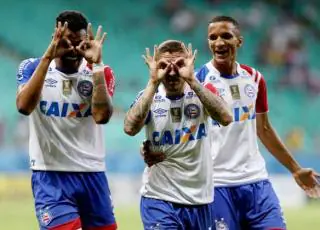 Bahia goleia Jequié por 6 a 1 e avança no Baianão