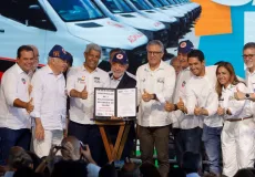 Bahia recebe mais de R$ 300 milhões em investimentos do PAC Saúde com entrega de veículos e equipamentos