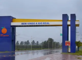 Bahia tem 13 municípios em Situação de Emergência após chuvas; BA-413 segue interditada