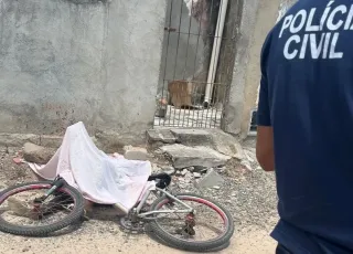“Baixinho Perna Torta” é executado a tiros enquanto andava de bicicleta no bairro Tancredo Neves, em Teixeira de Freitas