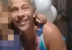 Bebê de 1 ano é encontrado mamando na mãe após mulher ser morta por estrangulamento em Minas Gerais