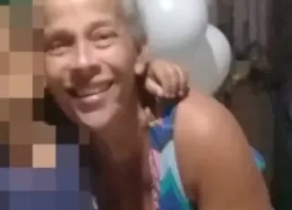 Bebê de 1 ano é encontrado mamando na mãe após mulher ser morta por estrangulamento em Minas Gerais