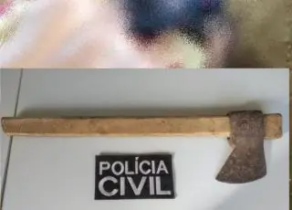 Bebendo com o inimigo. Índio é morto a golpes de machado em Itamaraju