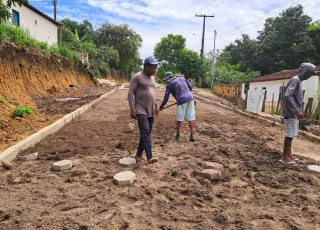 Bemtivi destaca avanço do calçamento da entrada de Santa Rita e moradores celebram transformação