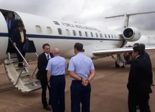 Bolsonaro chega em Brasília pela primeira vez depois de eleito