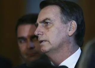 Bolsonaro estuda aumentar validade da CNH de 5 para 10 anos