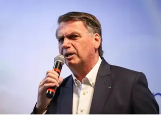 Bolsonaro inicia ataque radical aos candidatos que se aliarem a partidos de esquerda