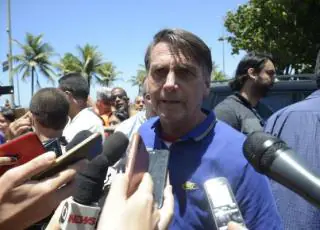 Bolsonaro quer doar mais de R$ 1 milhão de sobras de campanha