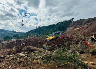 Bombeiros baianos seguem realizando buscas a desaparecidos no Rio Grande do Sul