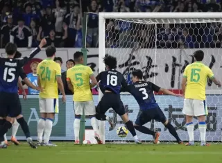 Brasil amarga derrota histórica para o Japão em amistoso em Tóquio