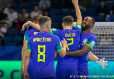 Brasil garante vaga na final da Copa do Mundo de futsal