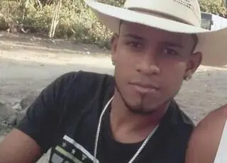 Cabeleireiro é executado a tiros dentro do salão em Posto da Mata