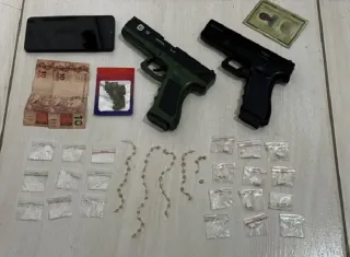 CAEMA apreende drogas e simulacros de arma de fogo durante ação em Argolo, distrito de Nova Viçosa