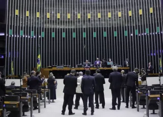 Câmara aprova texto-base de projeto que limita ICMS dos combustíveis