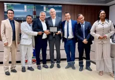 Câmara de Alcobaça realiza Sessão Solene e entrega Títulos de Cidadão Alcobacense em noite de homenagens