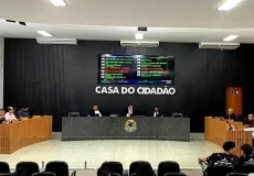 Câmara de Mucuri segue pareceres do TCM e rejeita as contas de 2019 e 2020 do ex-prefeito Carlos Simões