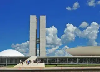 Câmara e Senado escolhem hoje novos dirigentes