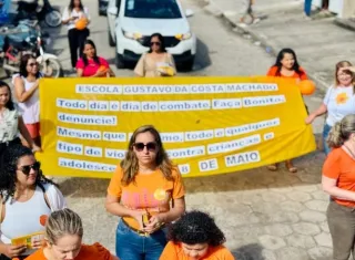 Caminhada em Itabatã reforça ações da campanha “Faça Bonito”, pela mobilização contra o abuso sexual infantil
