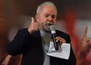 Campanha de Lula afirma no TSE que Bolsonaro descumpriu decisão