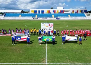 Campeonato Municipal Master reúne antigos jogadores na abertura da competição em Teixeira de Freitas