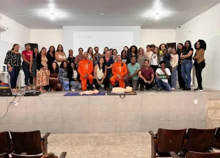 Capacitação em primeiros socorros reúne equipes escolares em Teixeira de Freitas
