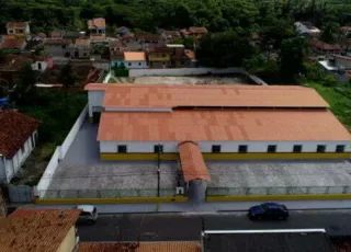 Caravelas - Após  reforma e revitalização Escola Isabel Costa será inaugurada 