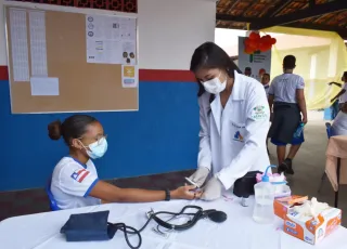 Caravelas realiza 5900 procedimentos em especialidades de saúde nos cuidados de alunos da rede municipal de ensino