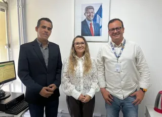 Carla Chácara discute obras, saúde e infraestrutura em série de reuniões em Salvador