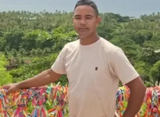 “Carlos Eletricista” é executado a tiros na porta de casa em Teixeira de Freitas