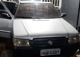 Carro com indícios de adulteração é encontrado escondido em mata durante operação policial em Nova Viçosa