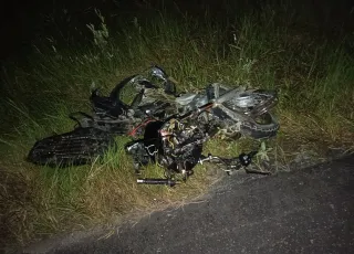 Casal de Alcobaça morre em colisão frontal com ônibus na BA-290
